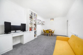 Modern 1 bed in Fulham